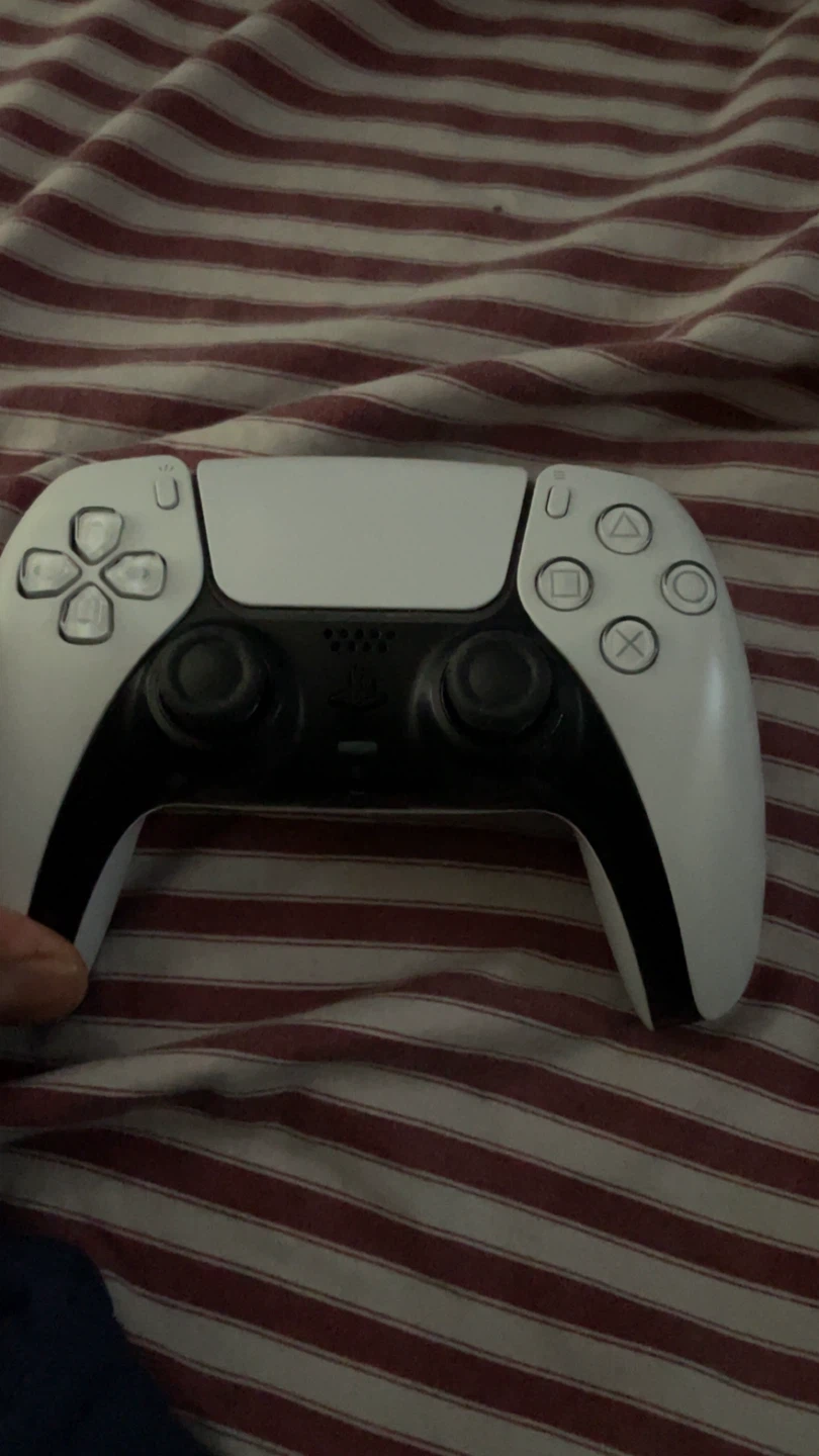 Sony PlayStation 5 DualSense Wireless Controller - photo 3