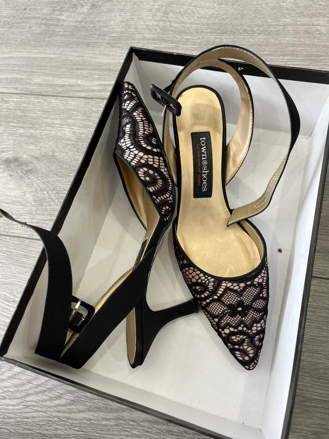 Town Shoes Black Lace Heels - photo 3