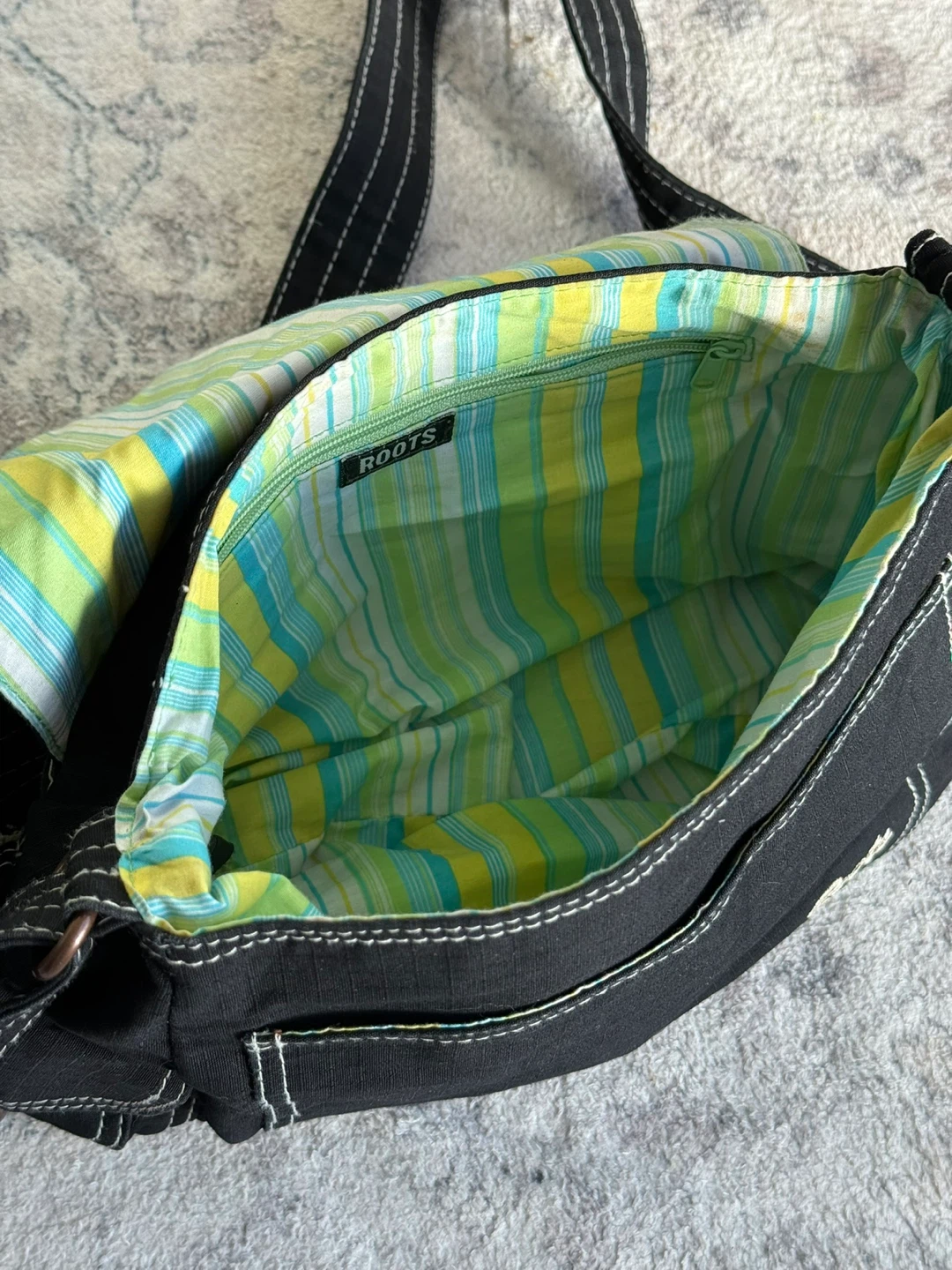 Black Roots Messenger Bag - photo 4