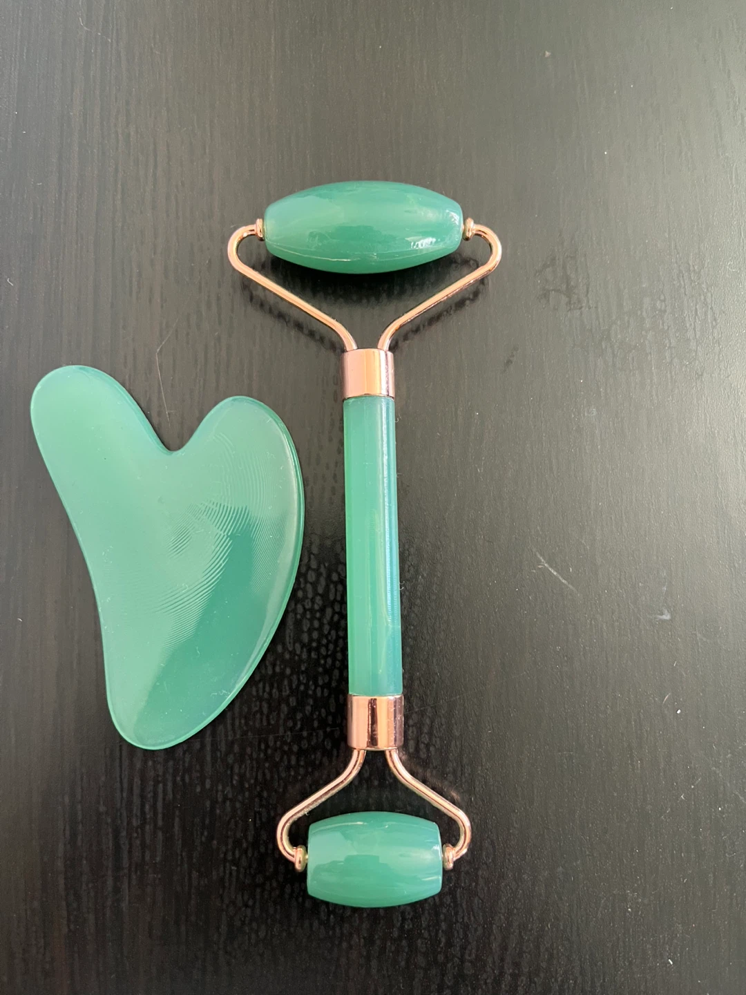 Gua sha and roller