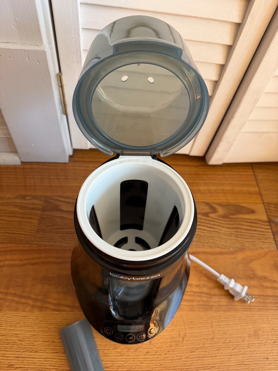 Baby Brezza Bottle Warmer - photo 3