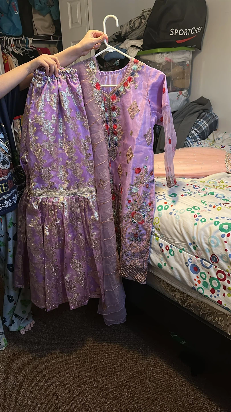 Embroidered Lilac and Peach Salwar Kameez Suits - photo 2