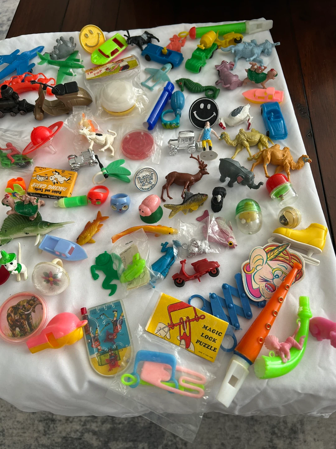 Assorted Miniature Toys and Novelty , Items - photo 2