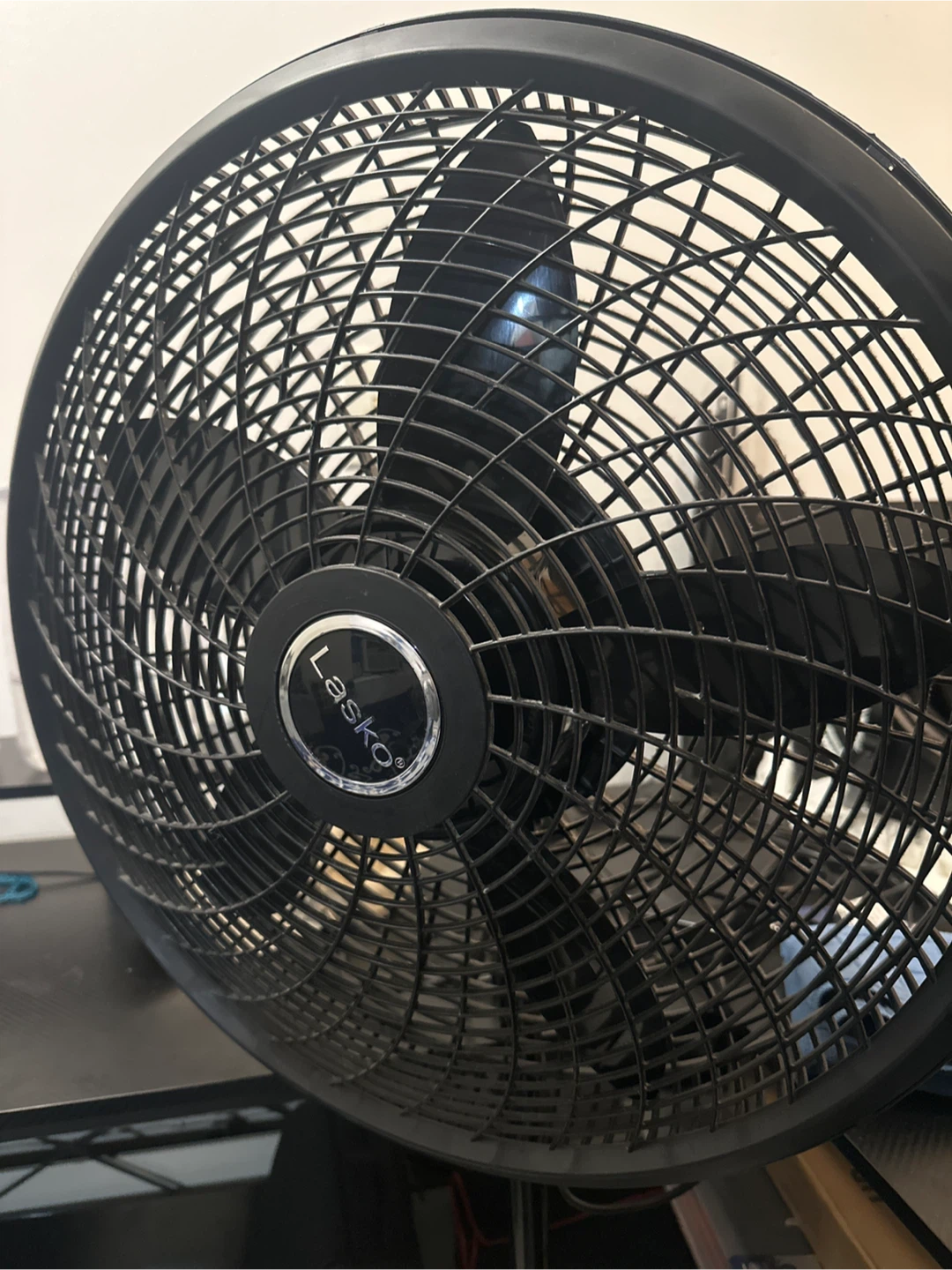Lasko Pedestal Fan - photo 2