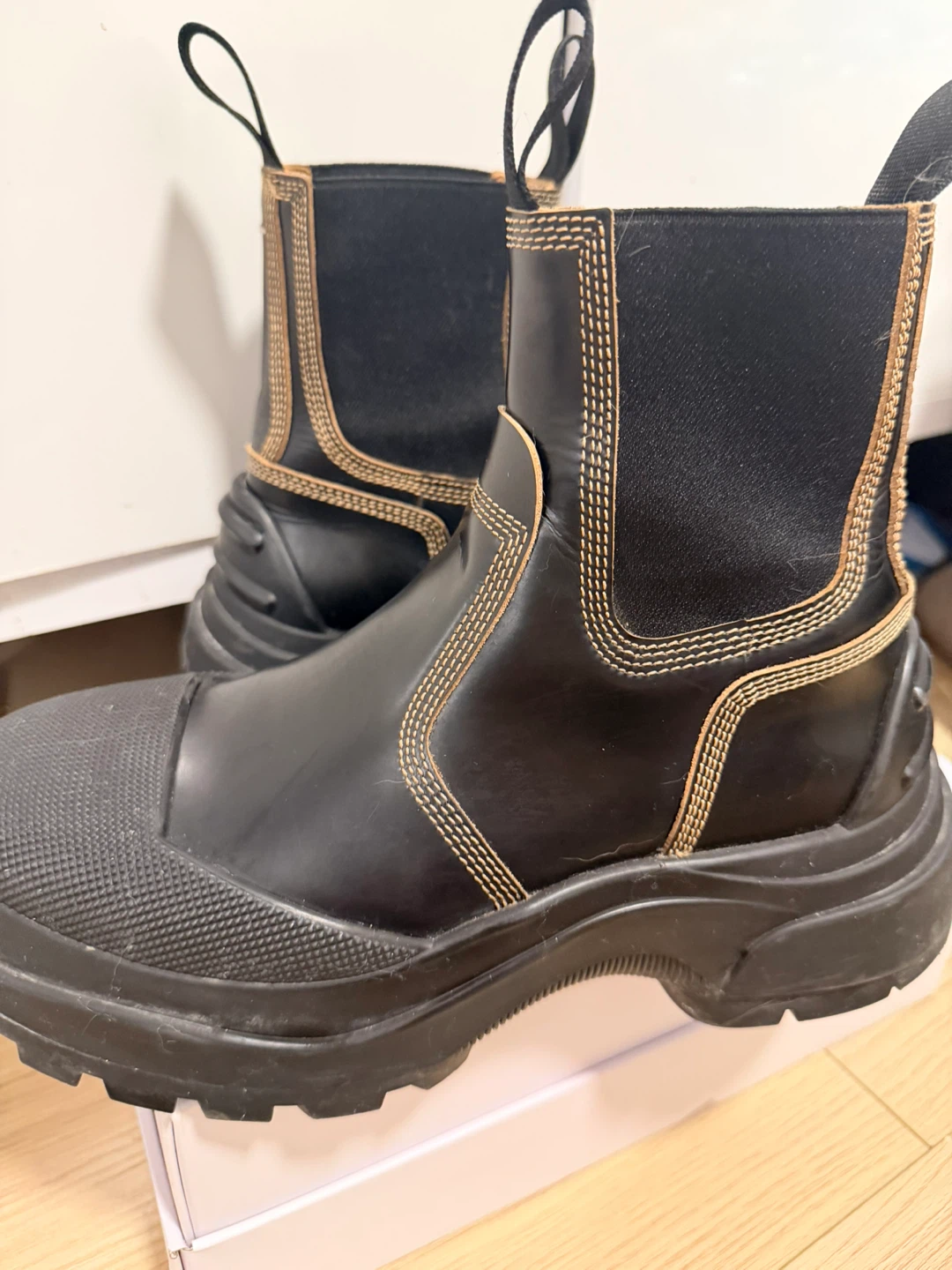 Maison Margiela Black Leather Ankle Boots - photo 5