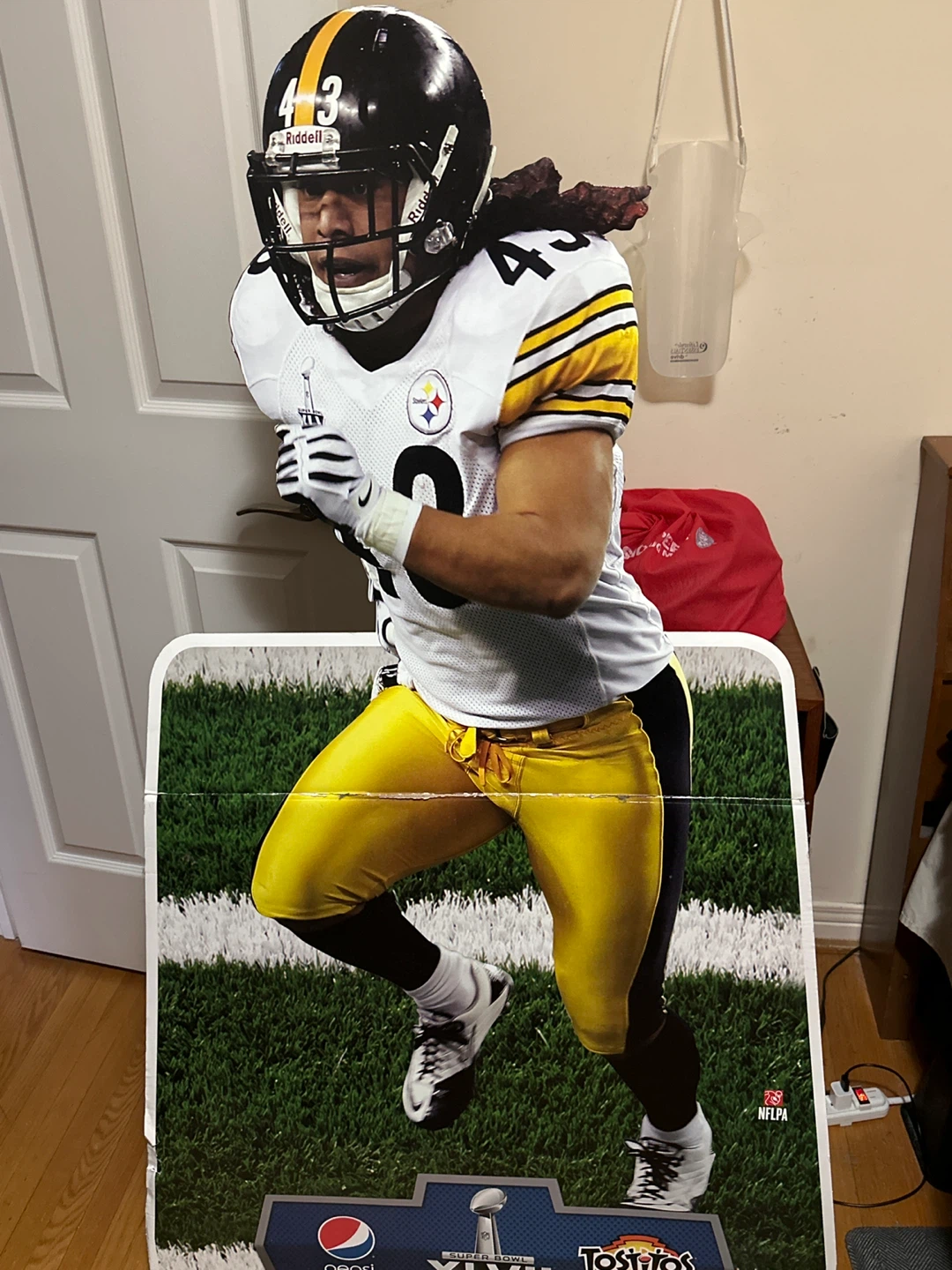 Troy Polamalu Pittsburg Steelers standee