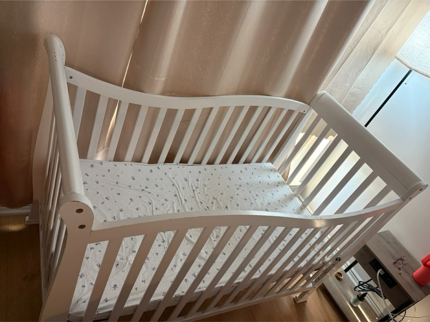 Baby Crib - White Wooden