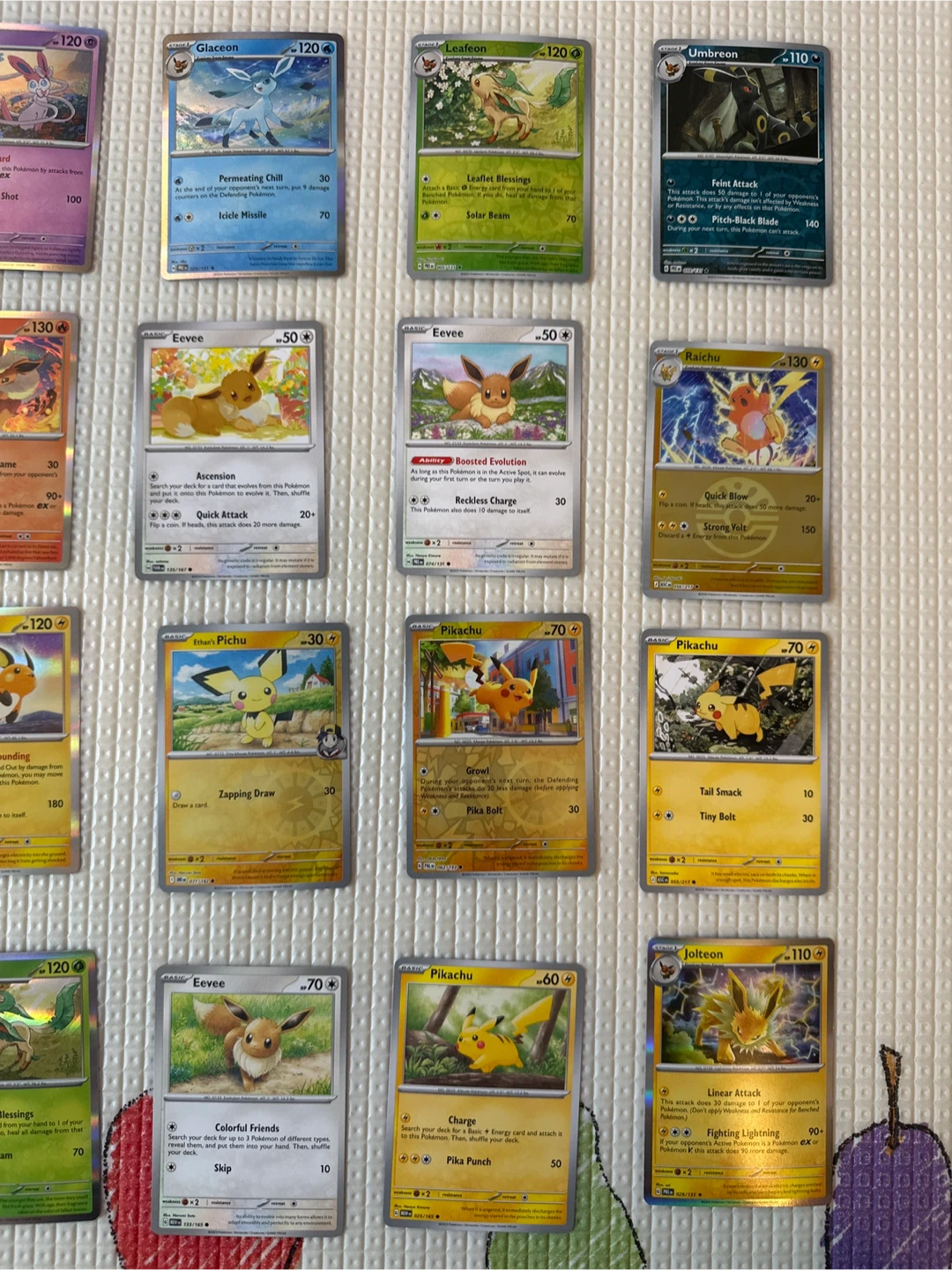 Pikachu and Eevee Cards - photo 3