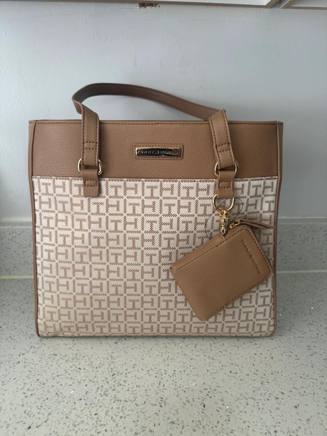 Tommy Hilfiger Tote Bag with Matching Pouch