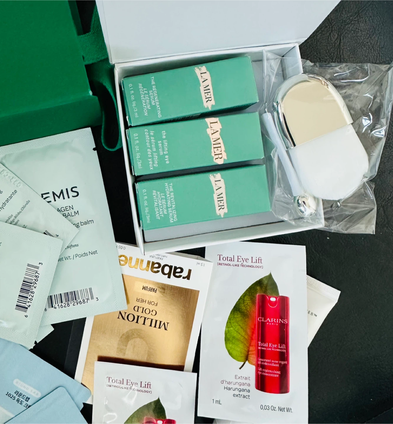 La Mer serum and accesories with Samples $20