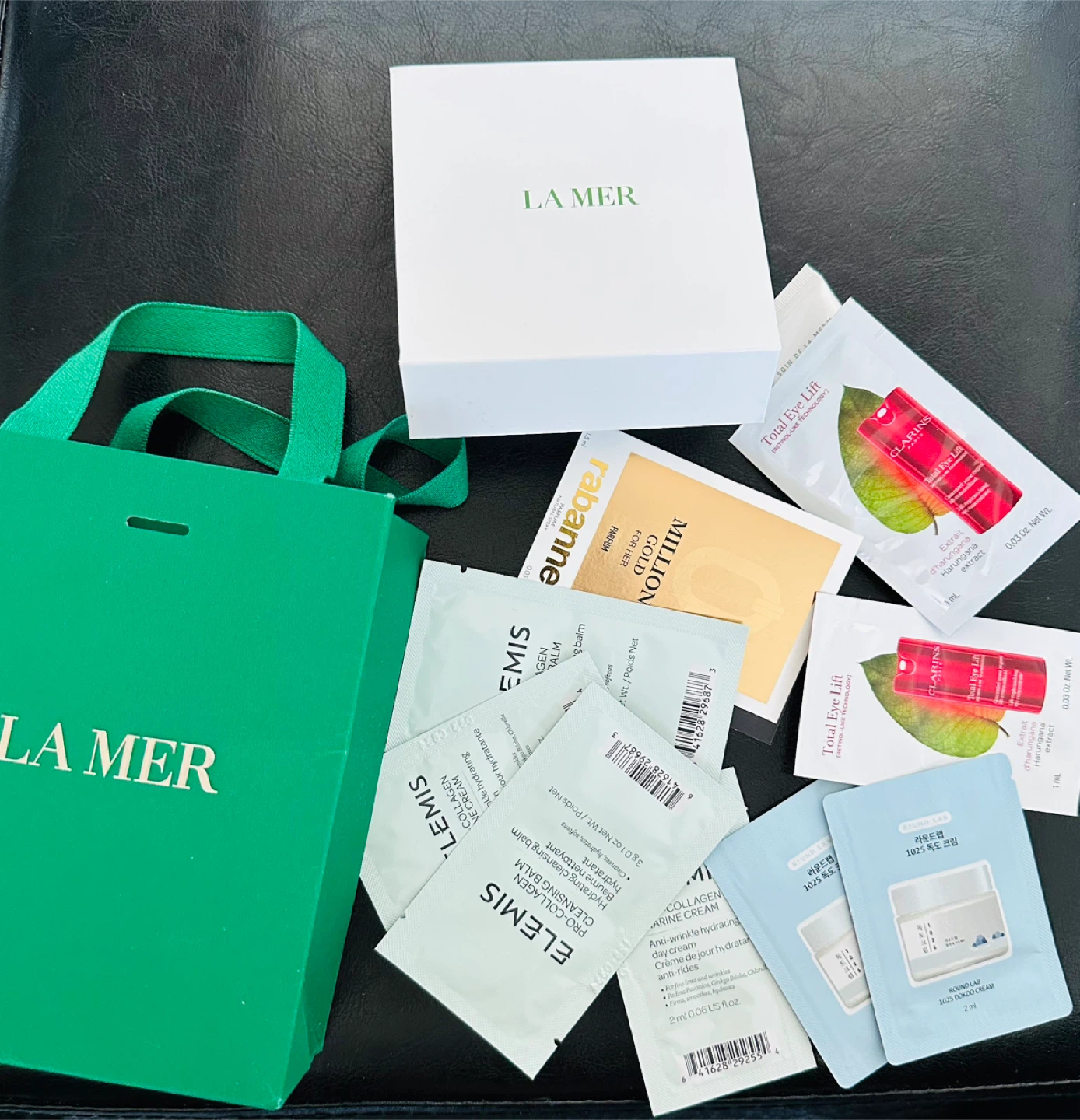 La Mer serum and accesories with Samples $20 - photo 2