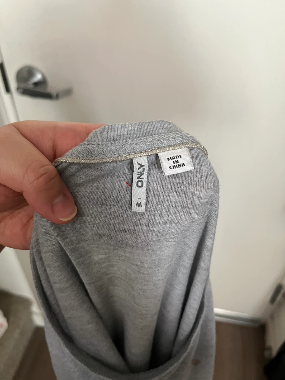ONLY Grey T-Shirt with Bow Print - Size M - photo 2