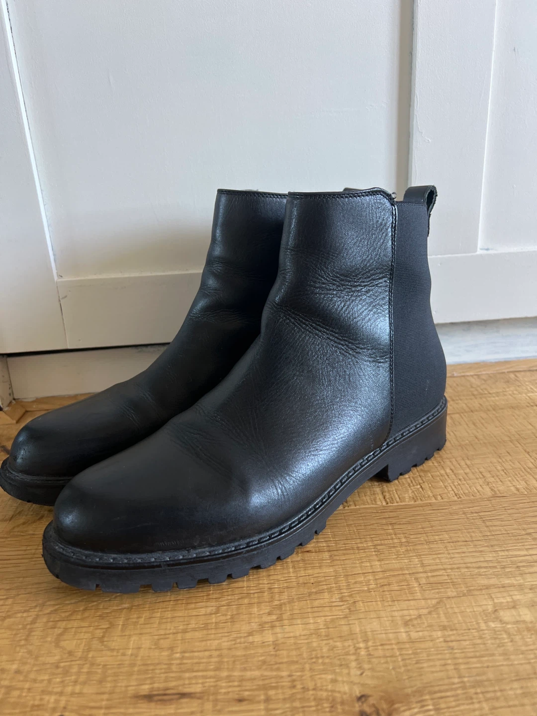Black Leather Chelsea Boots