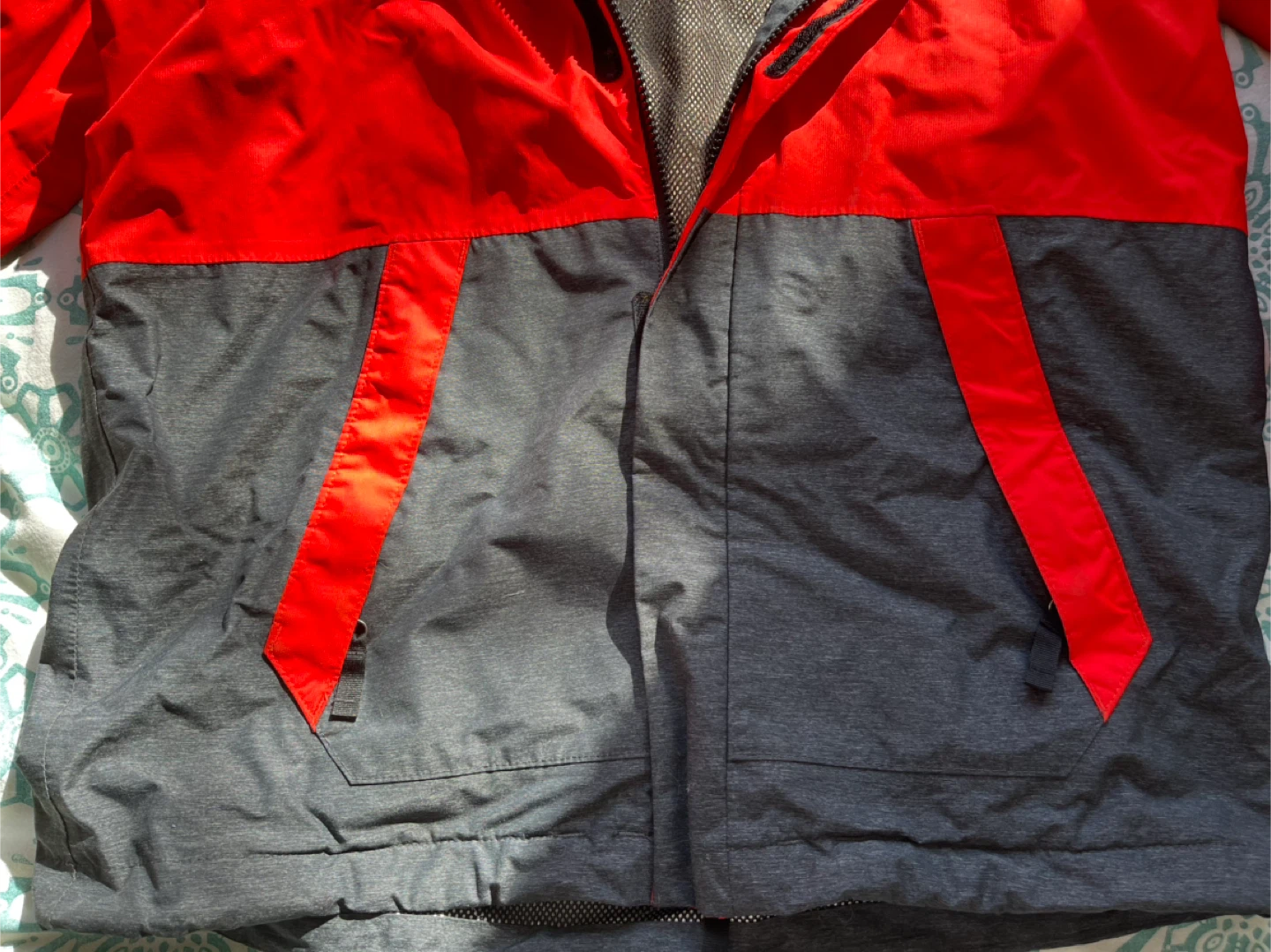 The North Face Boys DryVent Jacket - Red/Grey - photo 5