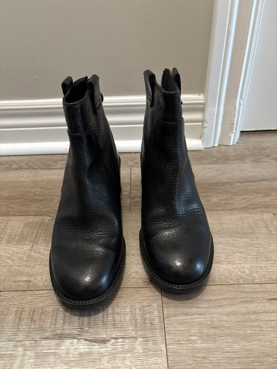Geox Giulila Black Leather Ankle Boots