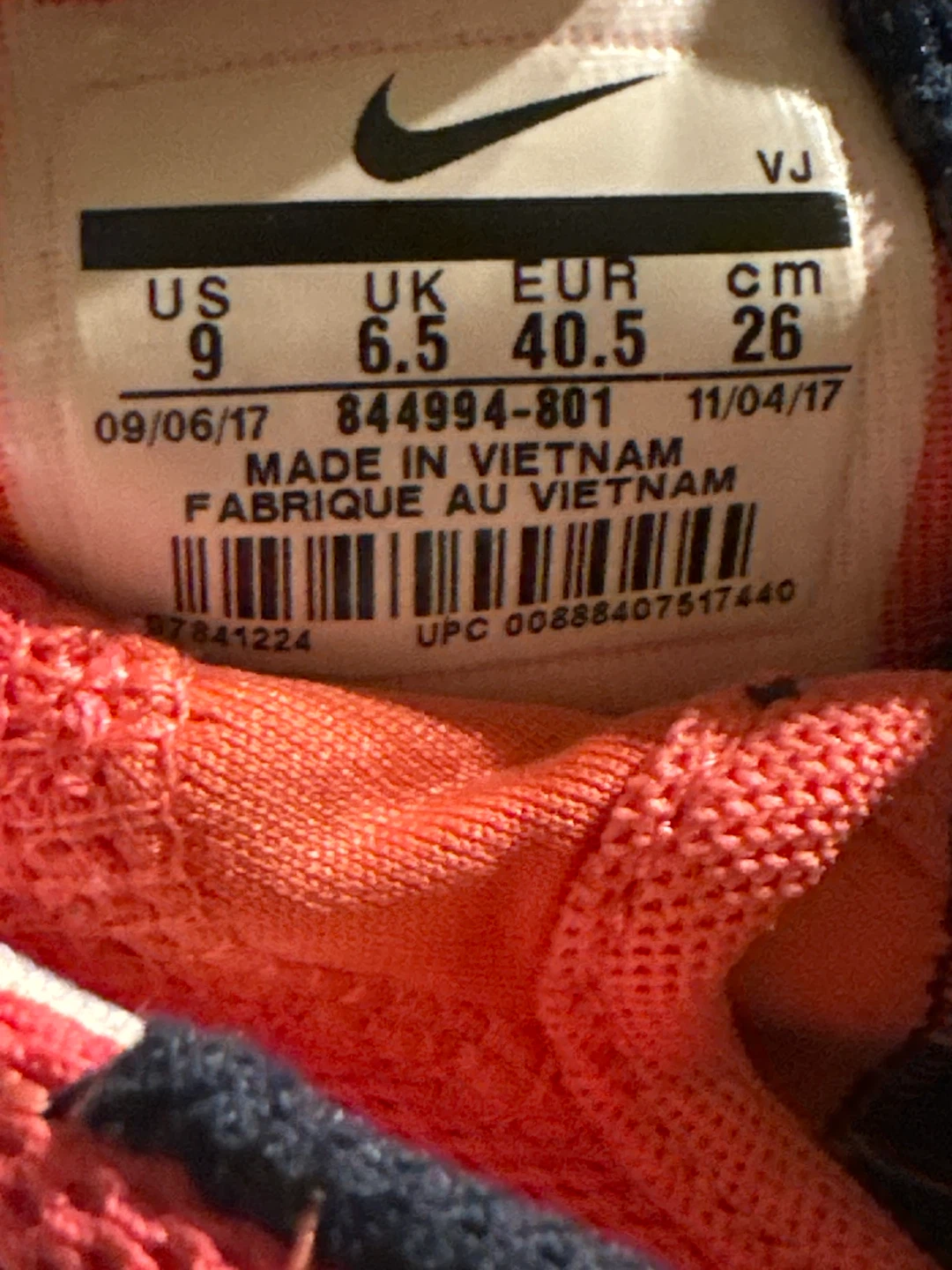Nike Roshe Run Pink Shoes US 9 - photo 2