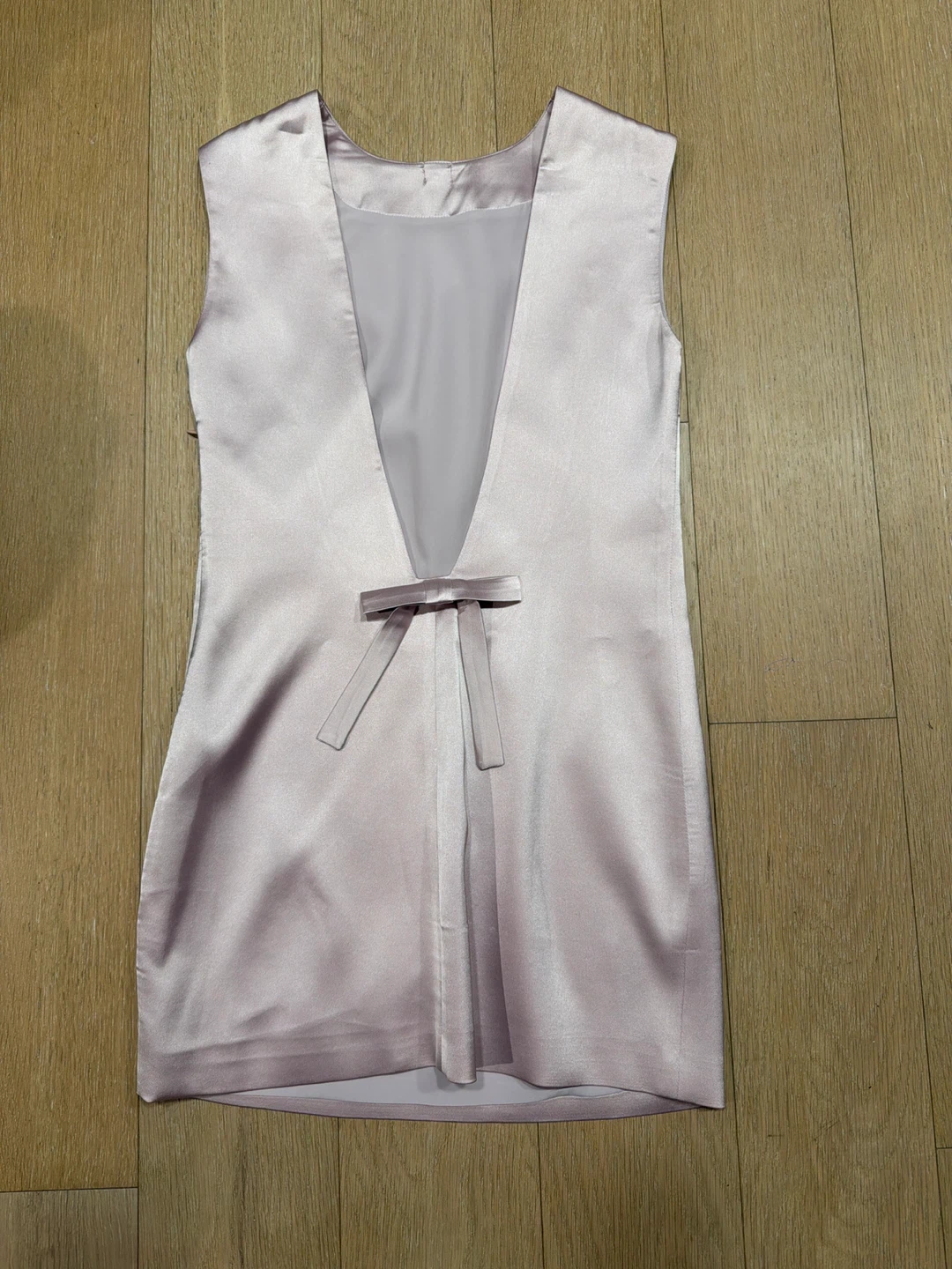 Satin Sleeveless Dress with Bow Detail - photo 2