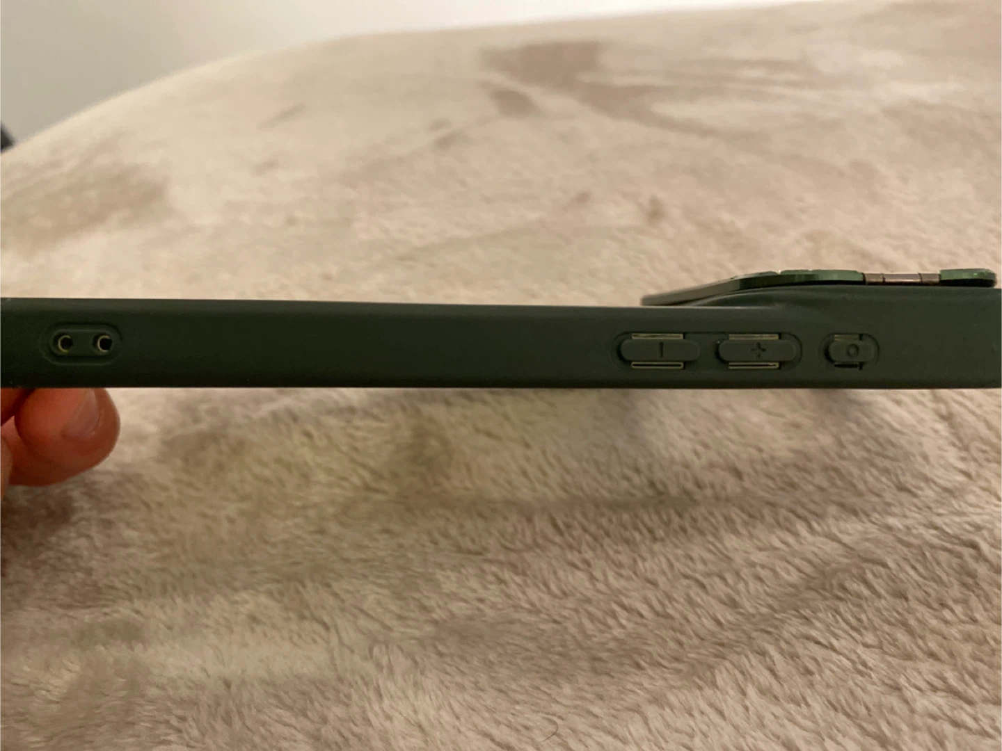 Green iPhone 17 Pro Max Case with Kickstand - photo 3