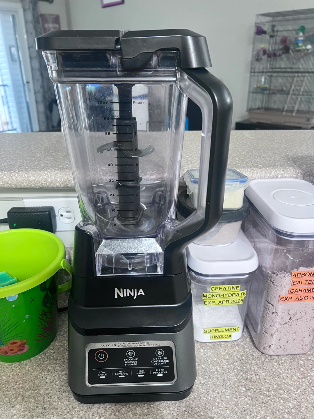 Ninja profile plus auto iq blender, and 4 cups
