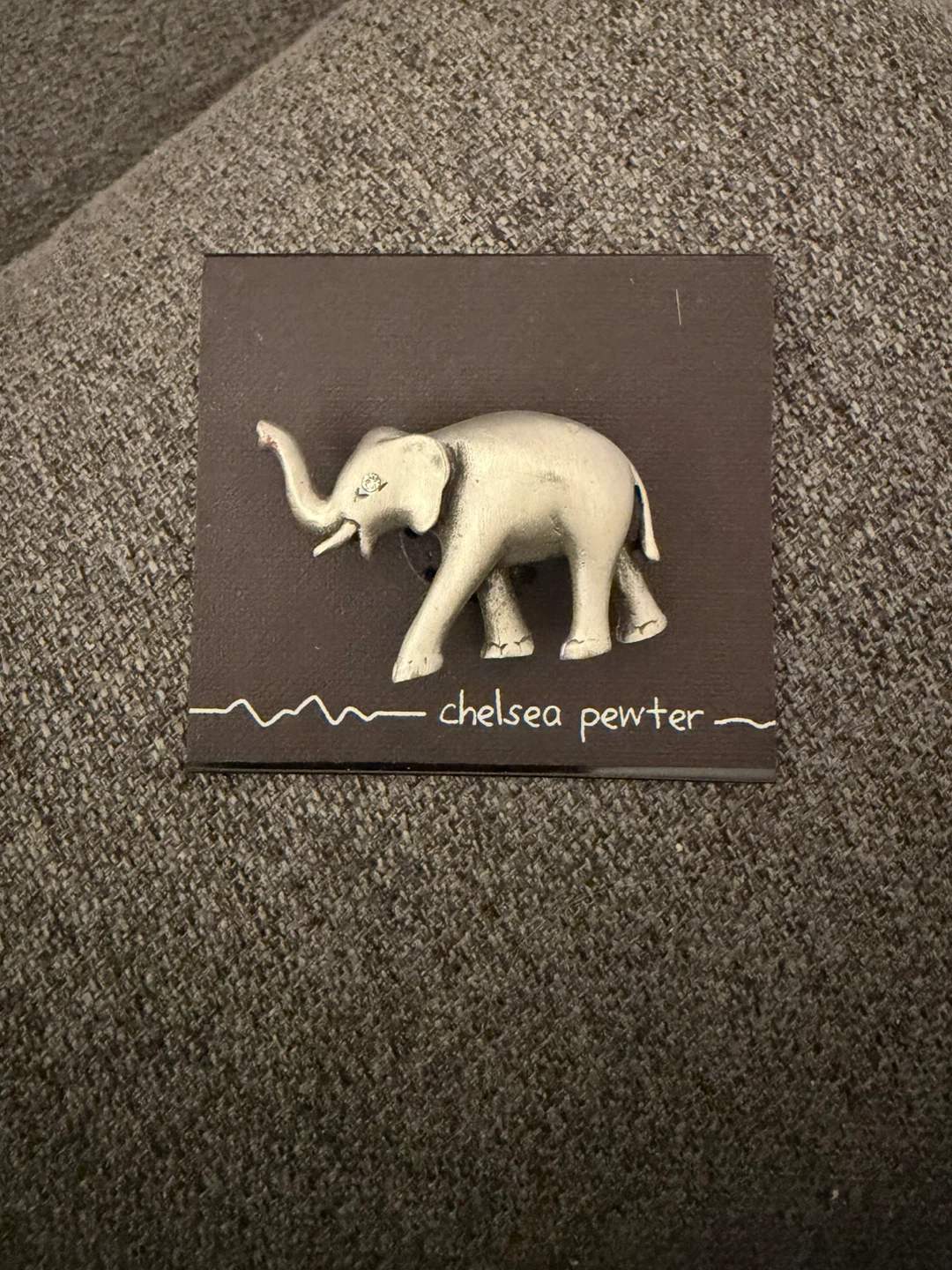 Chelsea Pewter elephant pin - photo 2
