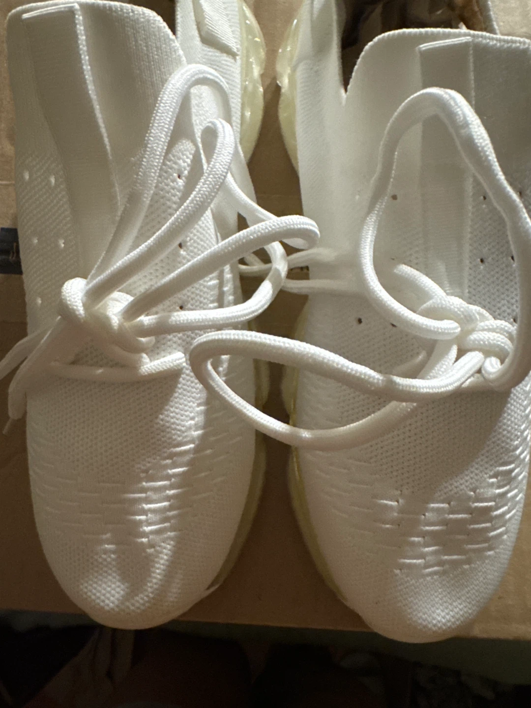 Temu White knit slip on sneakers - photo 5