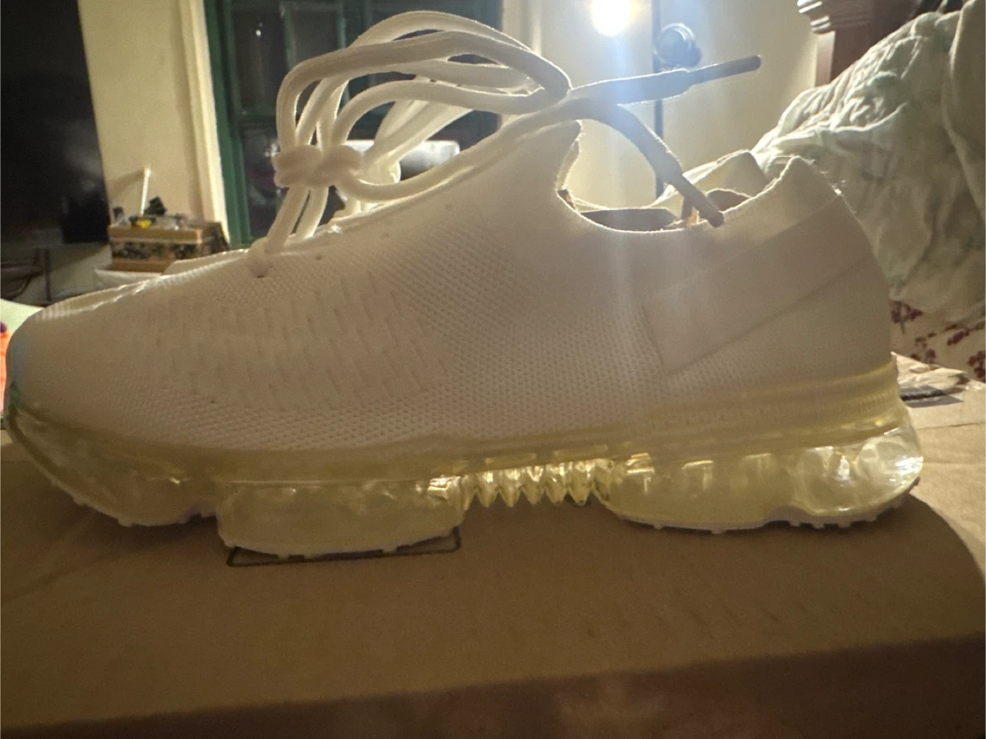 Temu White knit slip on sneakers - photo 3