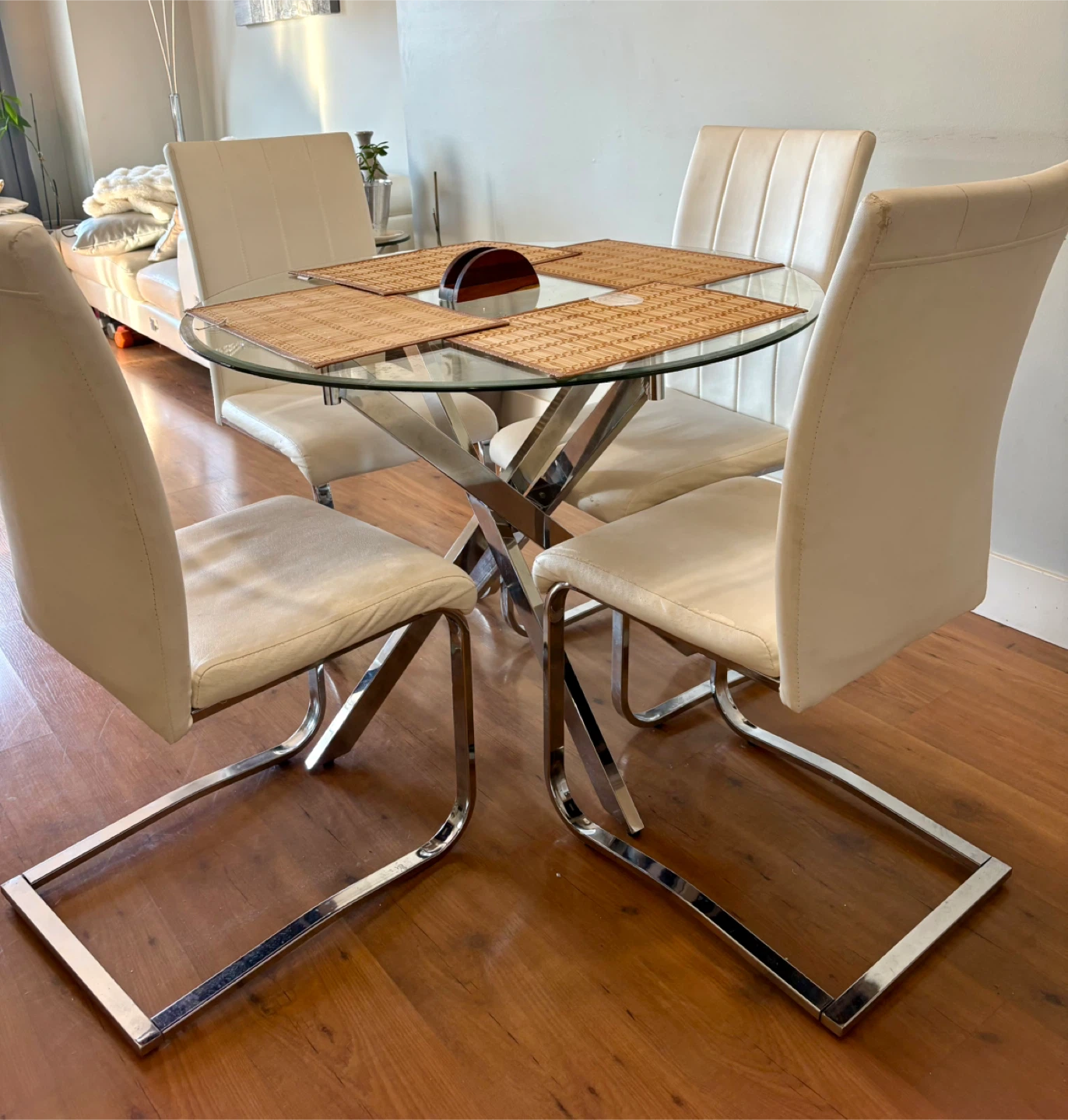Glass Dining Table (with 4 free Chairs)