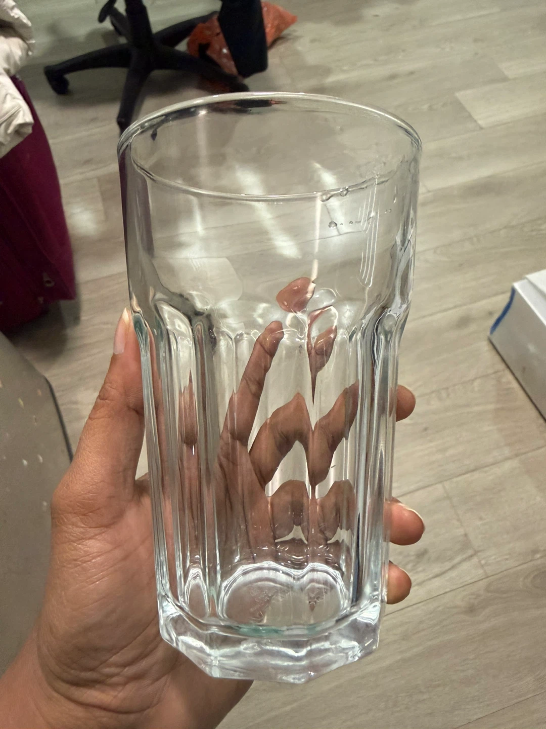 4 juice glass 4 drinking glasses 8 jar container 4 small jar - photo 3