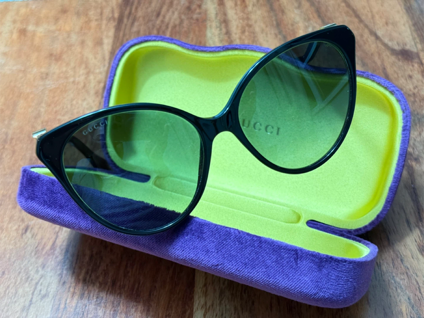 Gucci Black Cat-Eye Sunglasses with Case