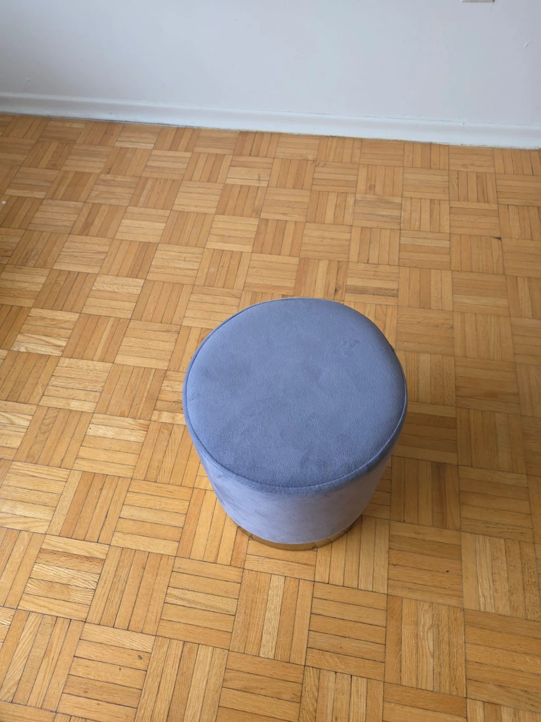 Grey Velvet Round Ottoman Footstool - photo 2