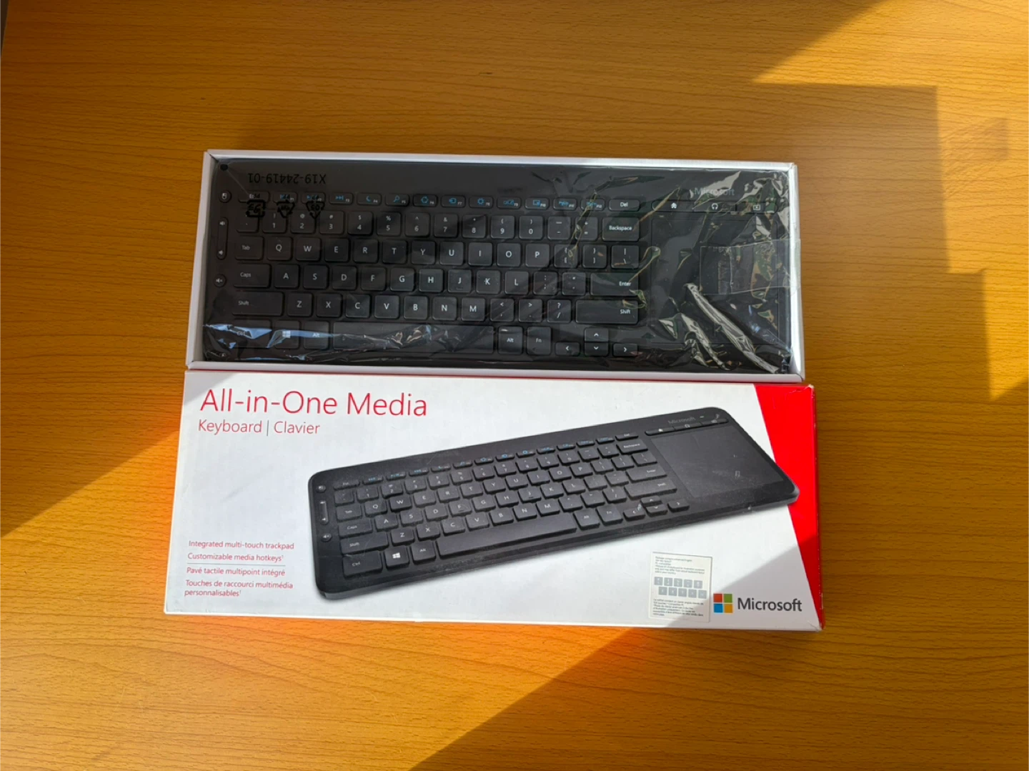 Microsoft All-in-One Media Keyboard - photo 2