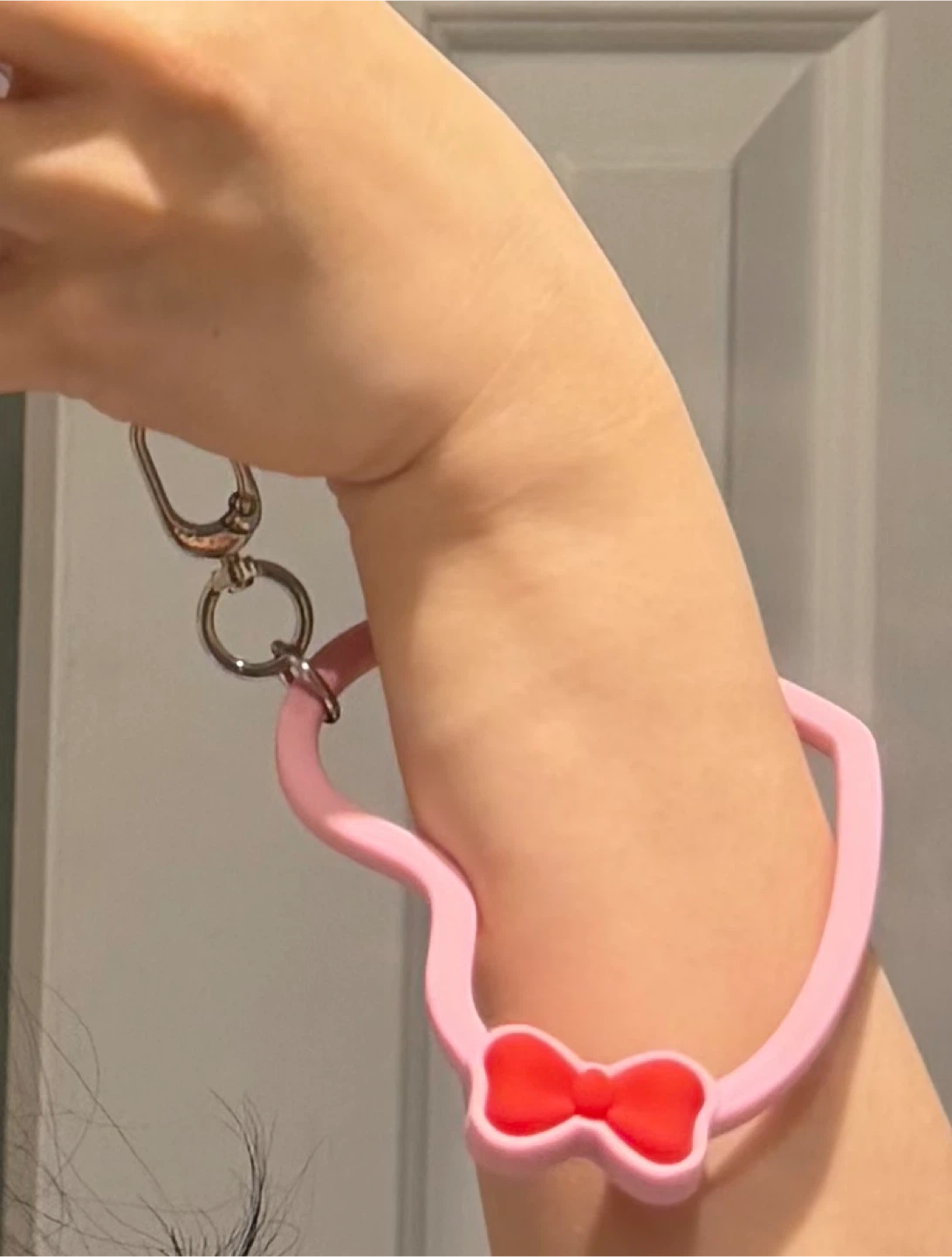 Pink Heart phone wrist grip with Red Bow - photo 2