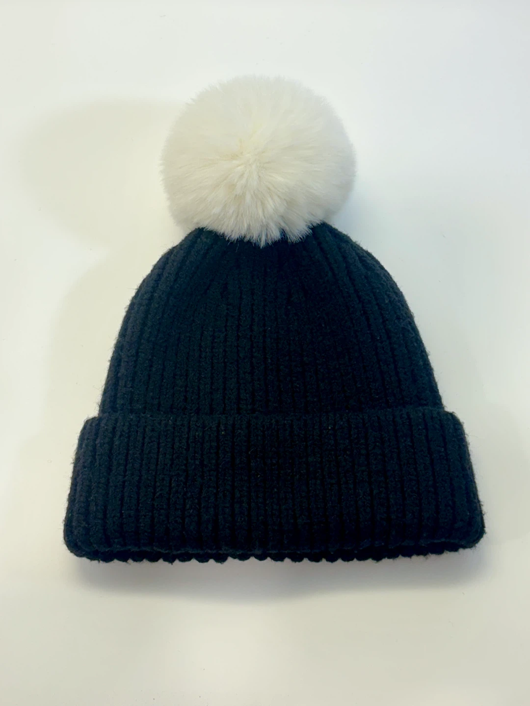 Norla Canada Black Beanie Pom Pom Beanie