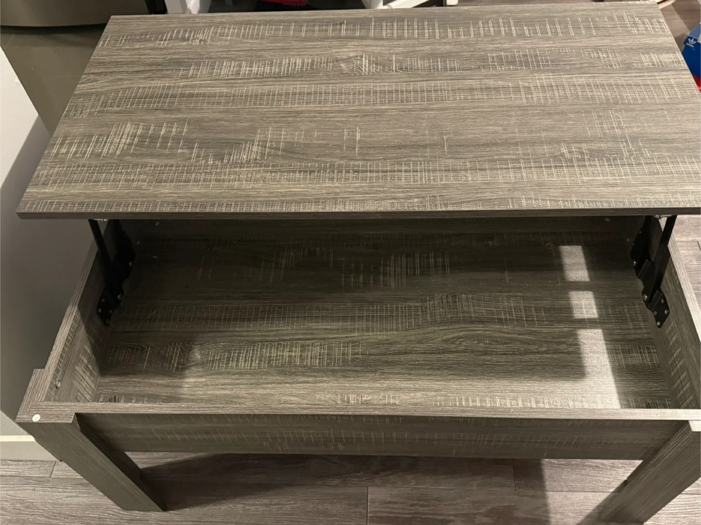 Lift Top Coffee Table with Hidden Storage