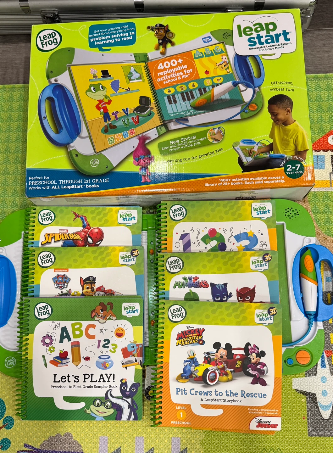 Leap Frog Leap start + 6 books