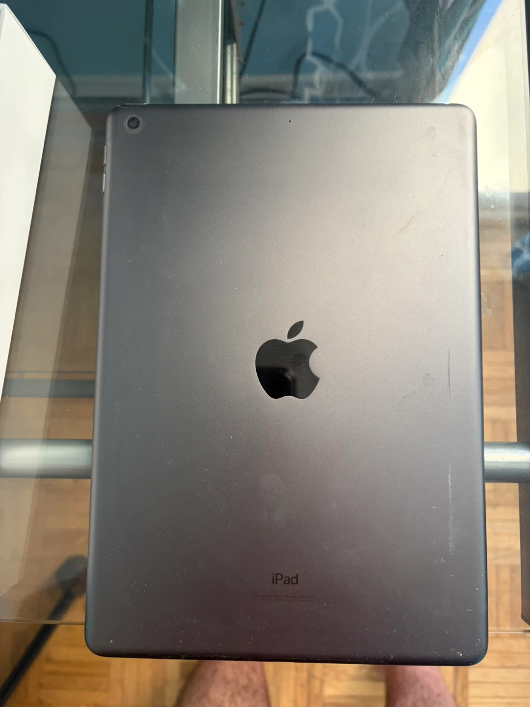 Apple iPad 9th Generation - photo 2