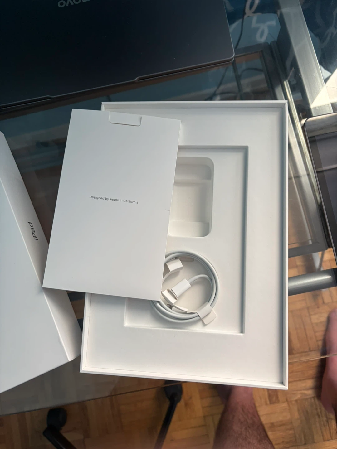 Apple iPad 9th Generation - photo 4