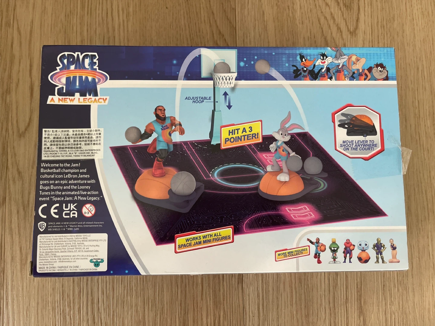 Space Jam Gametime Playset with LeBron James & Bugs Bunny - photo 2