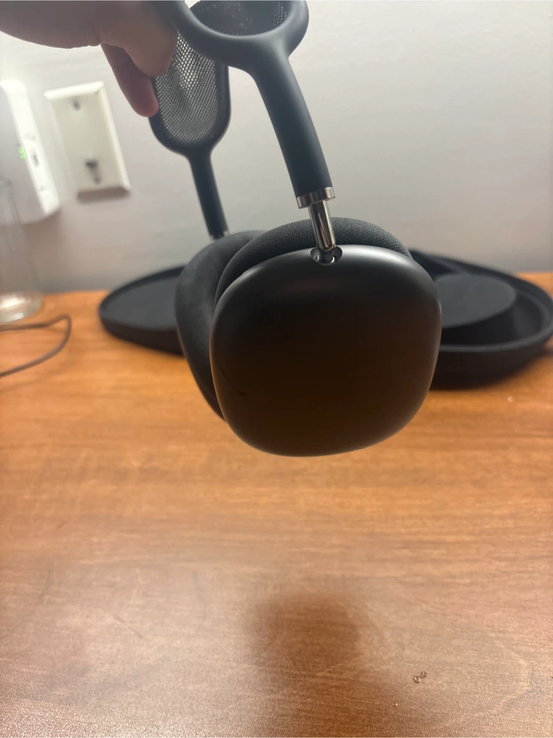 Apple AirPods Max - Black - photo 3