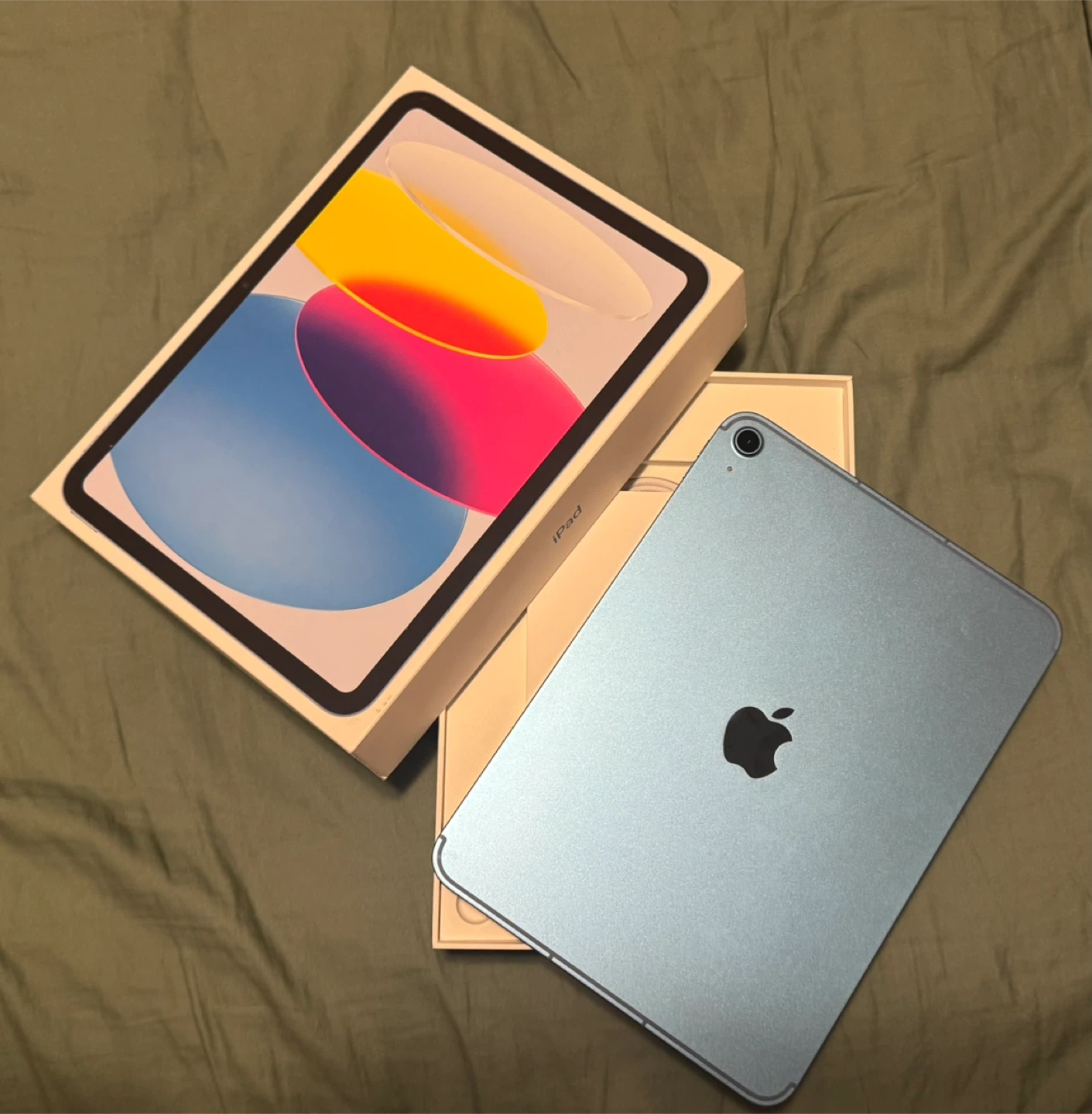 Apple ipad A16 blue 128GB wifi cellular 7cyclecount