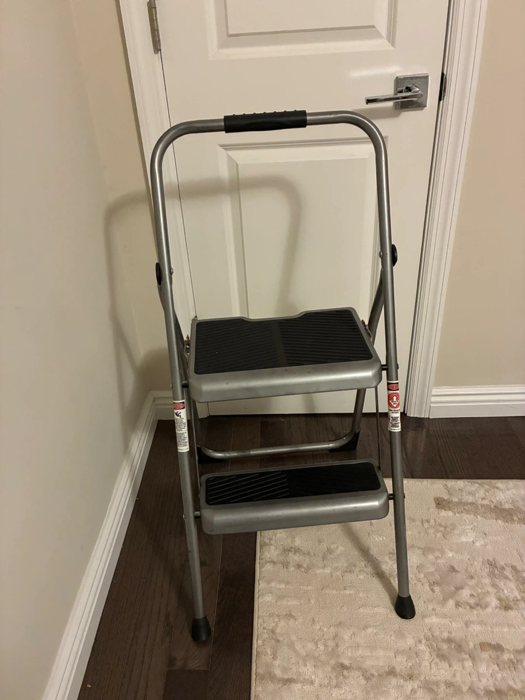 2-Step Step Stool Ladder