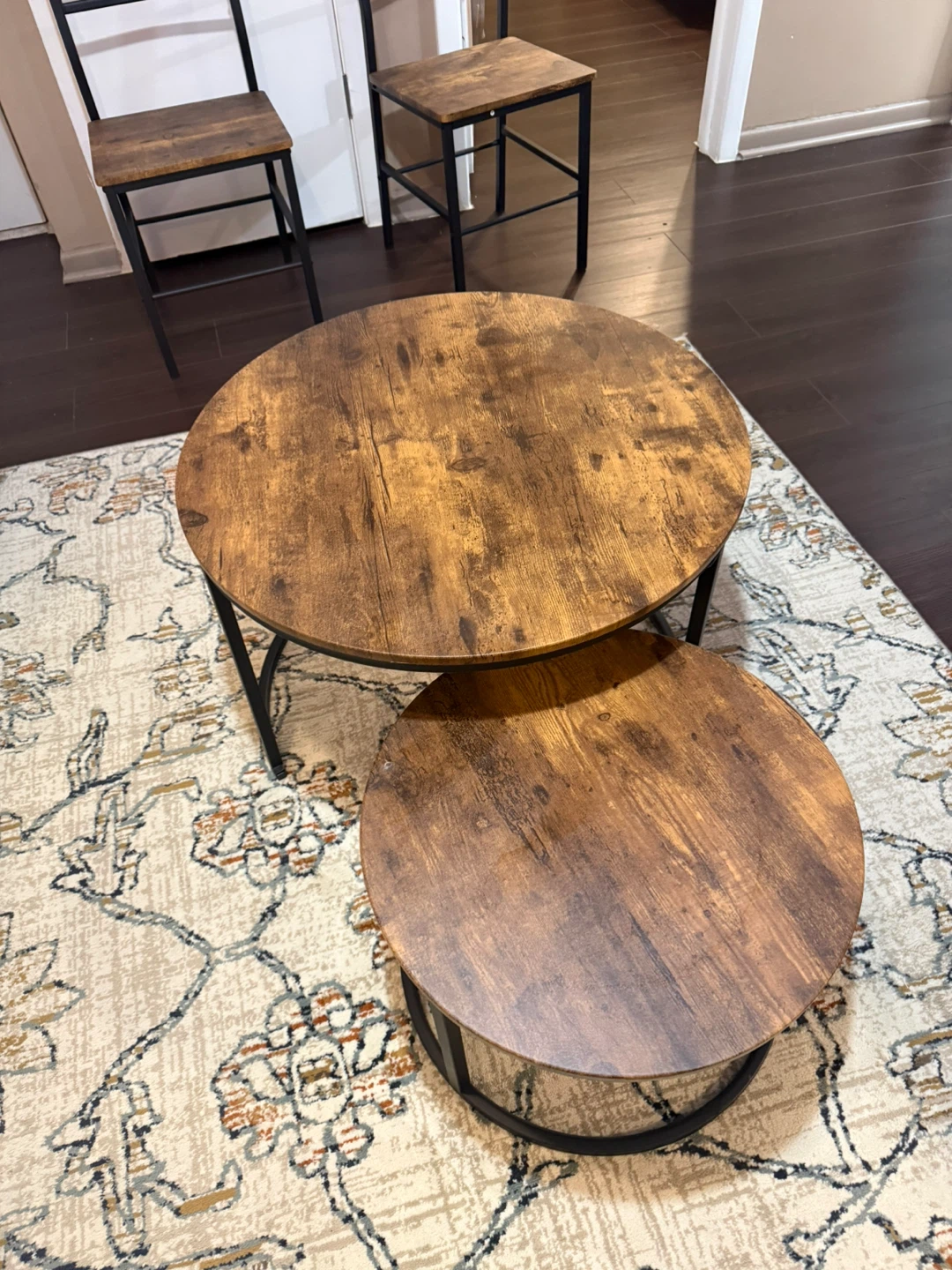 Set of 2 Round Nesting Coffee Tables - photo 2
