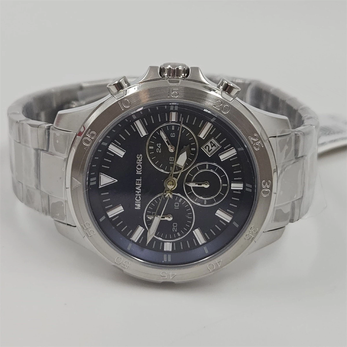 Michael Kors MK9107 Chronograph Watch - photo 2
