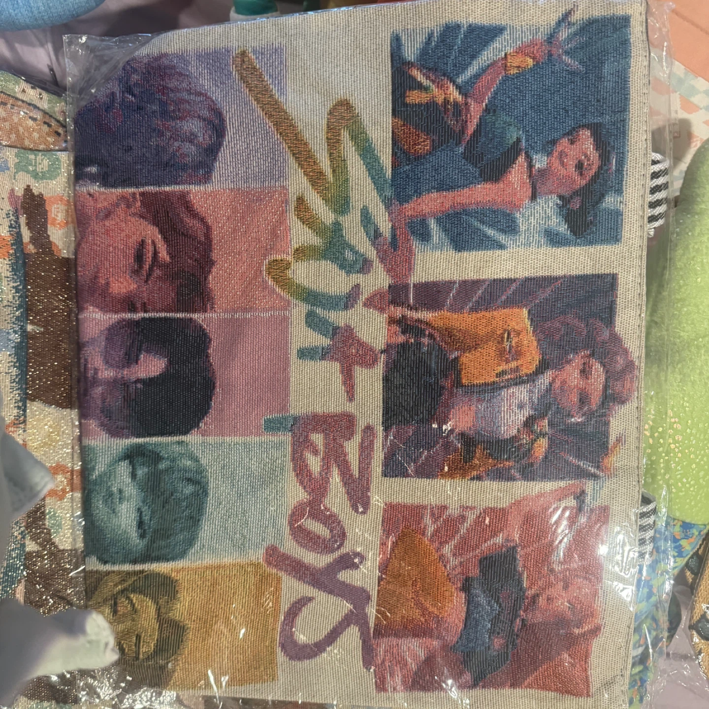 Tote bags