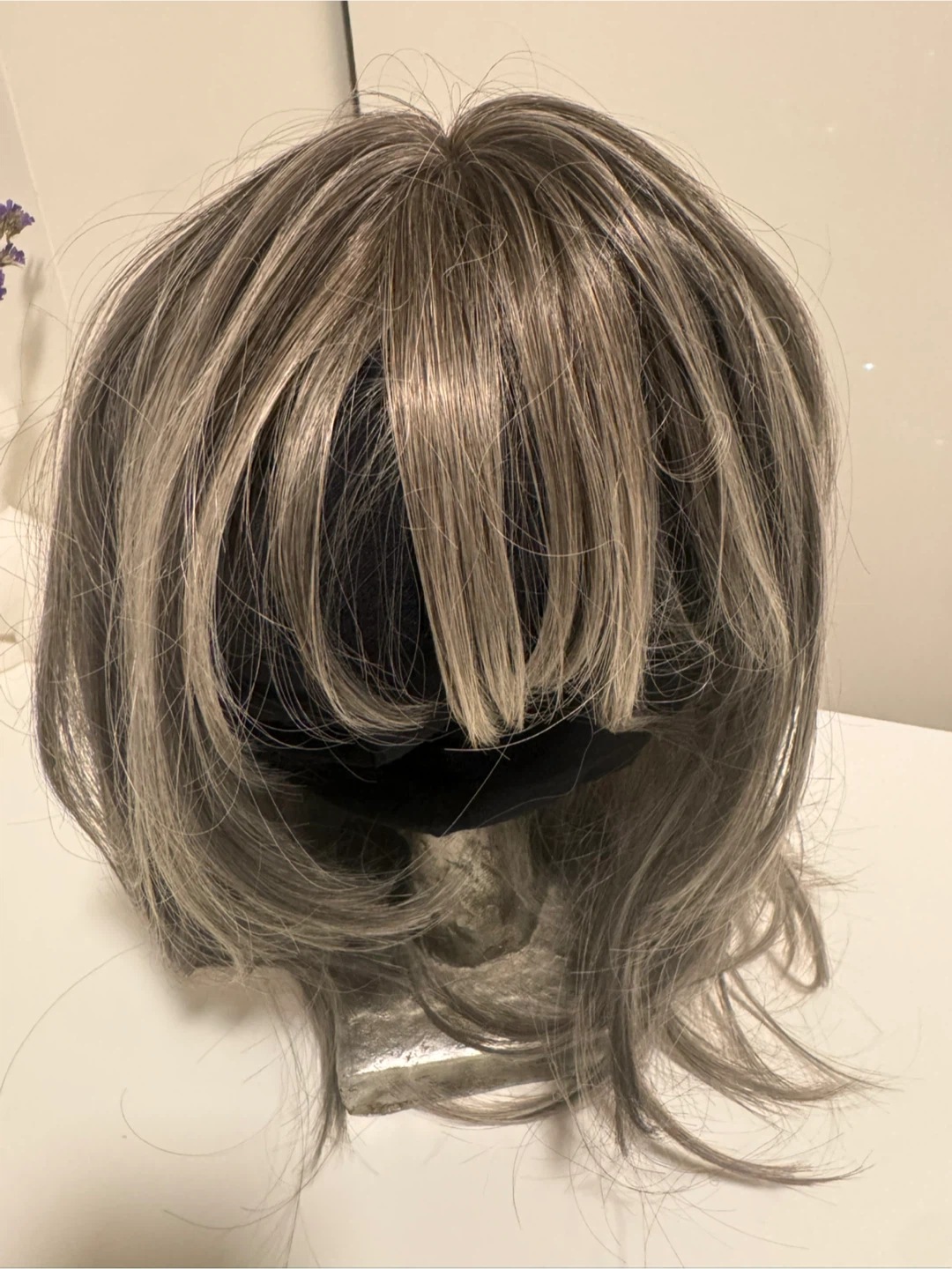 Wig - Silver Grey with Blonde Highlights - photo 2