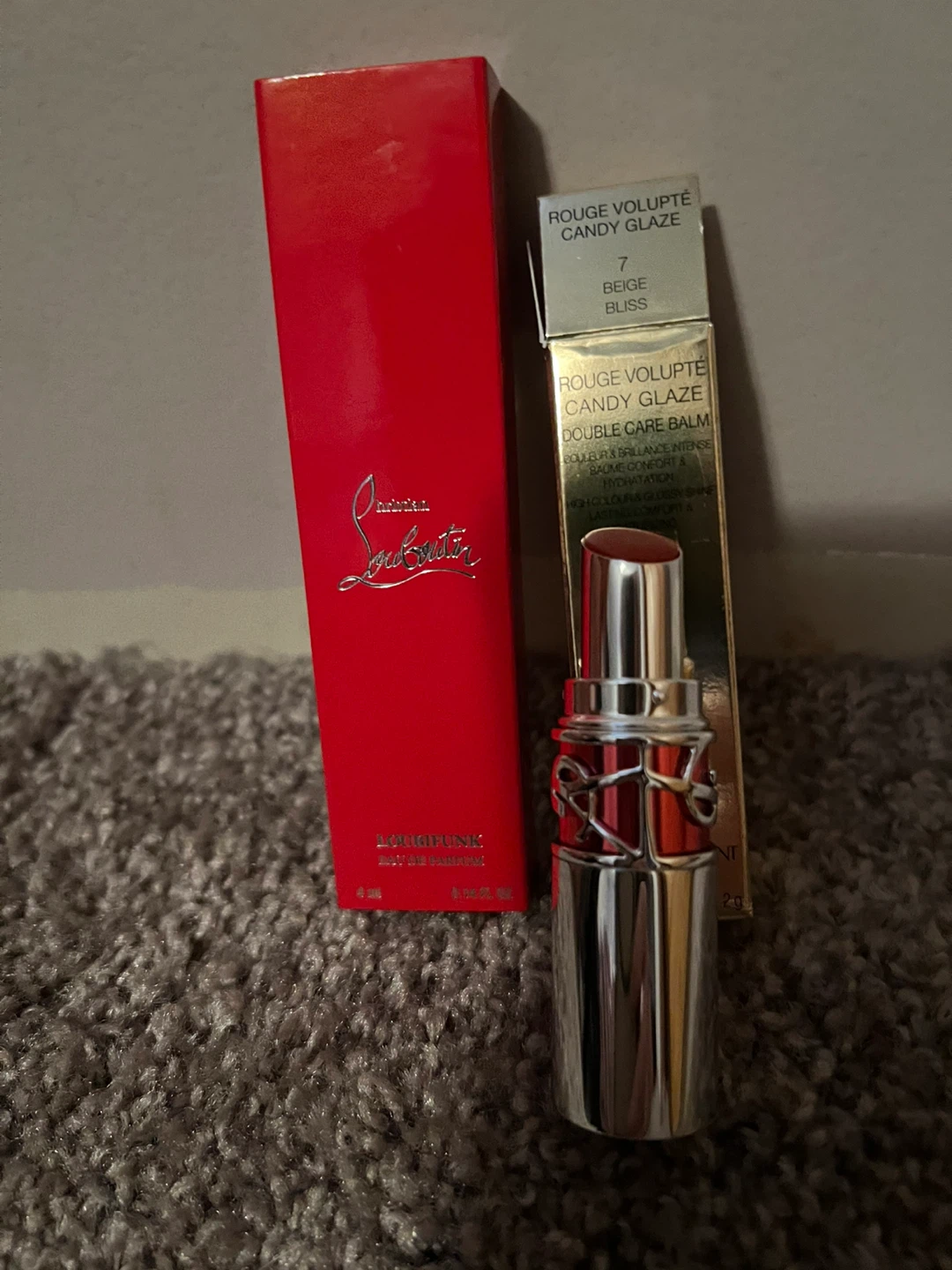 Assorted Perfumes and Cosmetics Bundle - photo 4