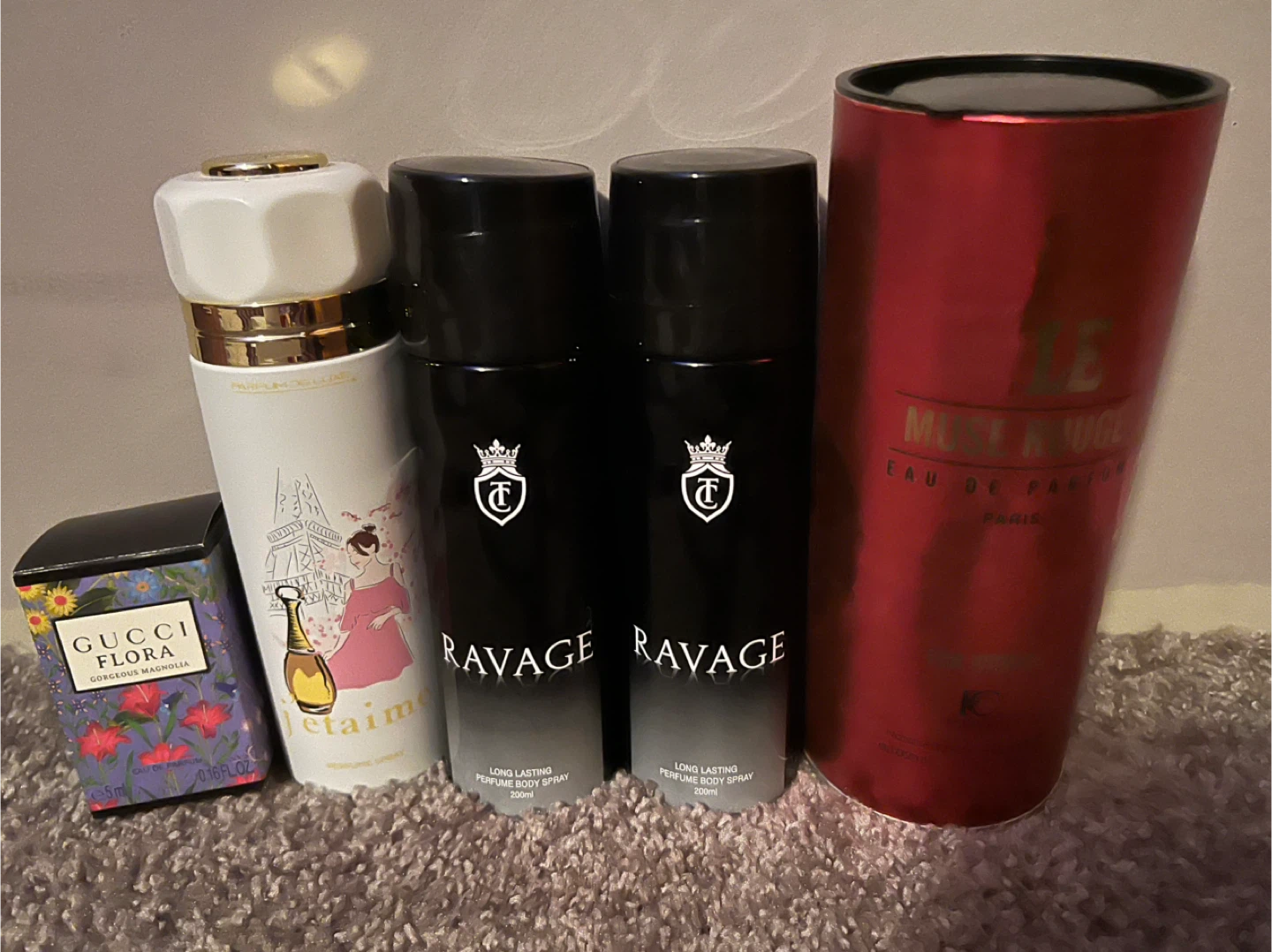 Assorted Perfumes and Cosmetics Bundle - photo 5