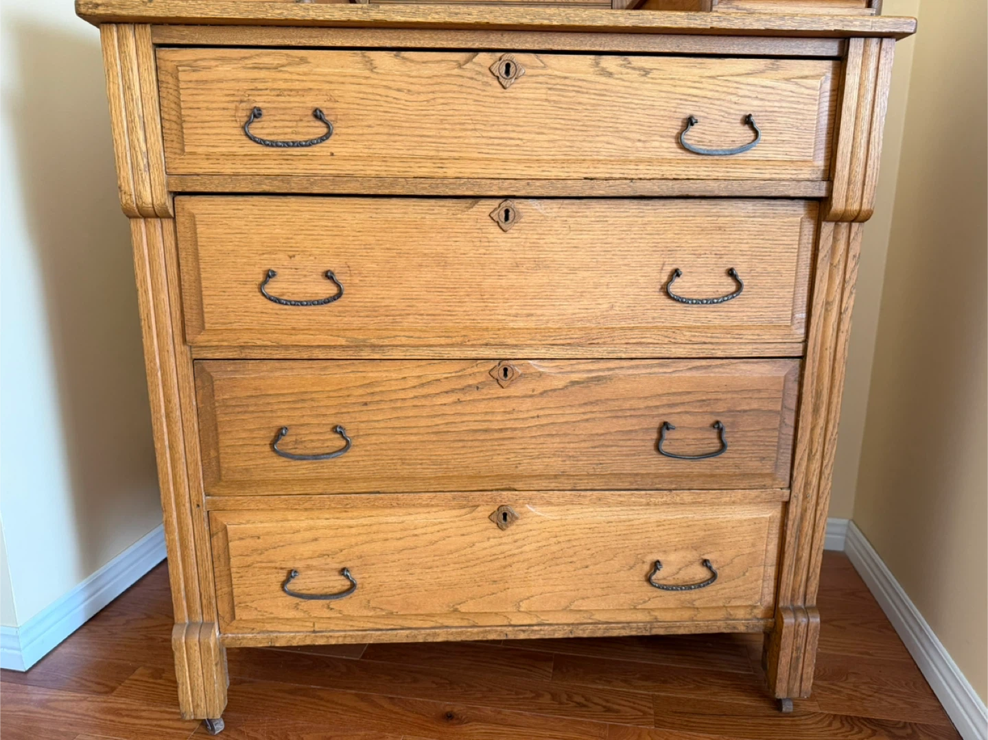 Oak Dresser with Mirror - photo 2