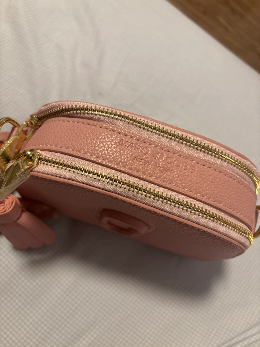 Marc Jacobs Pink Leather Camera Bag with Tassel - photo 3