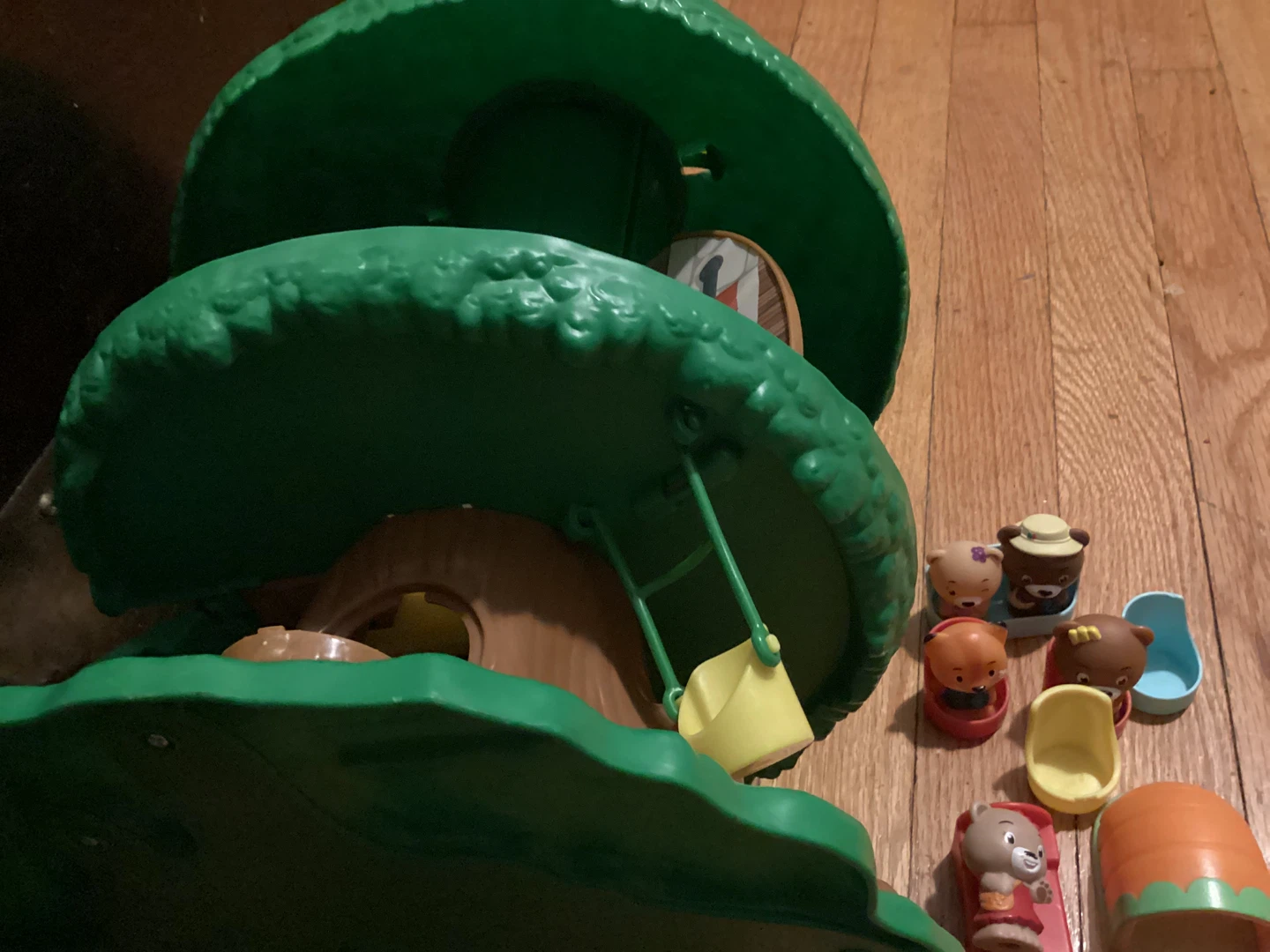 Treehouse Playset with Figures - photo 3